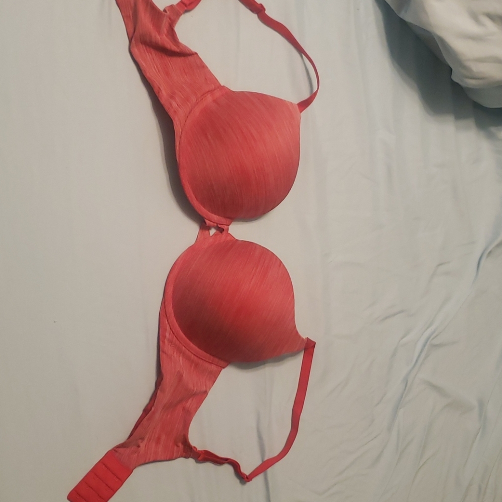 VS Bra